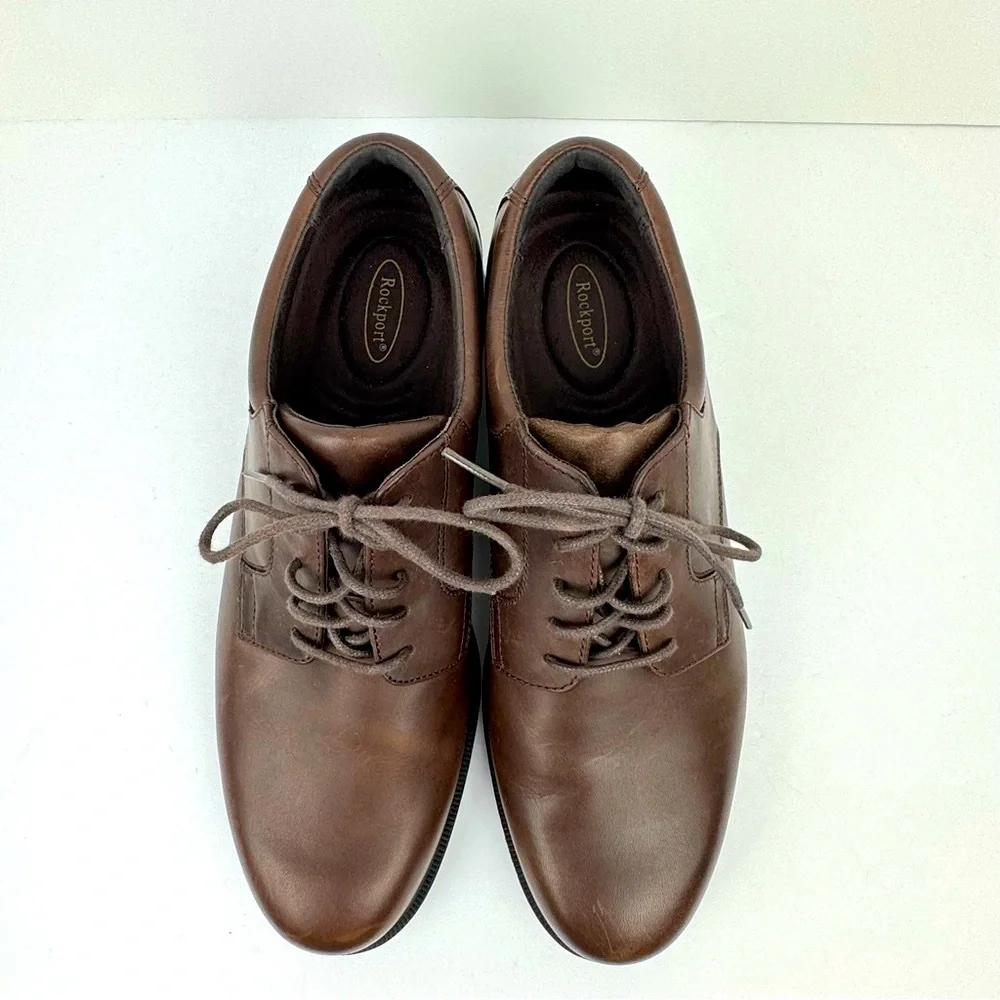 Rockport NWOT The Margin classic plain toe men's dress casual shoe. Size 11.